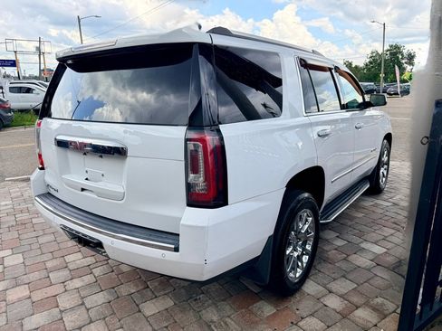 Used 2020 GMC Yukon Denali AWD/4WD image 8