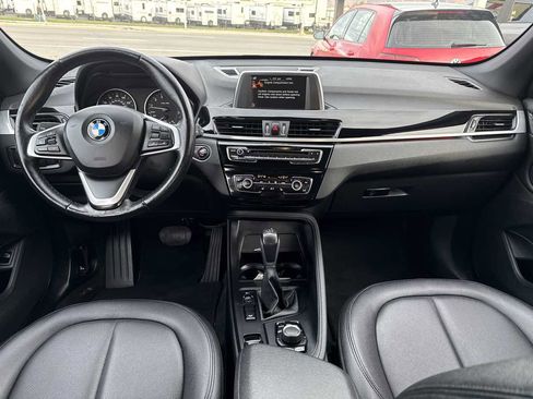 Used 2017 BMW X1 xDrive28i image 15