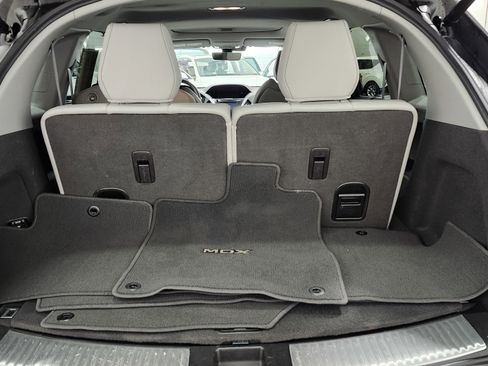 Used 2020 Acura MDX SH-AWD w/ Advance Package image 25