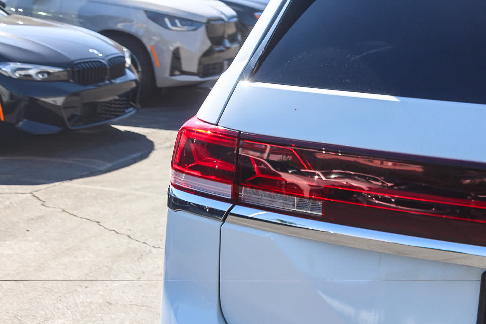 Used 2024 Volkswagen Atlas SE FWD image 7