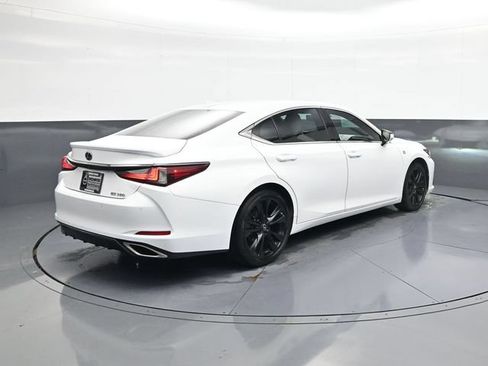 Used 2023 Lexus ES 350 F Sport w/ Accessory Package (Z2) FWD image 7