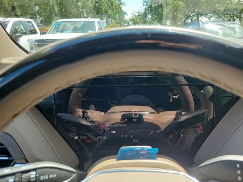 New 2026 GMC Yukon XL Denali AWD/4WD image 10