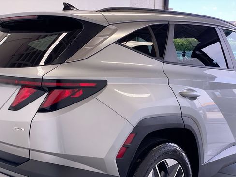 Used 2025 Hyundai Tucson SEL AWD/4WD image 10