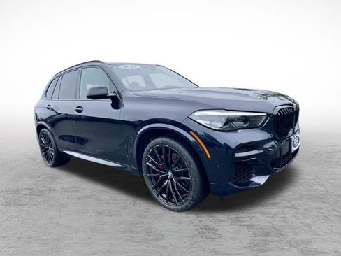 Used 2023 BMW X5 xDrive40i w/ M Sport Package AWD/4WD image 3