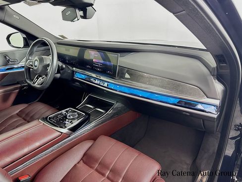 Used 2023 BMW 740i RWD image 30