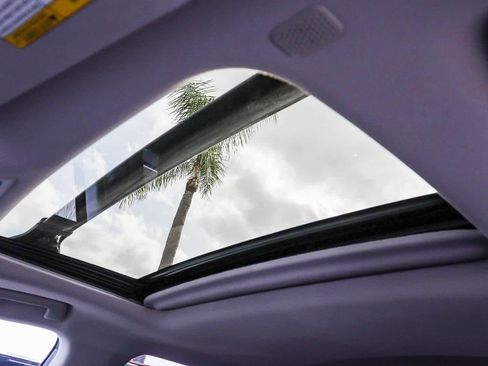 Used 2021 Lexus RX 350L FWD w/ Premium Package image 31