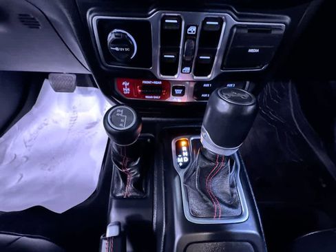 Used 2020 Jeep Wrangler Unlimited Rubicon image 29