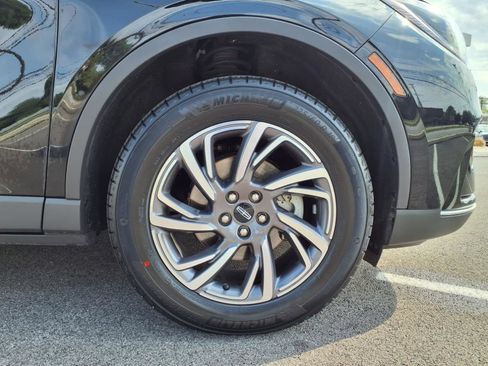 Certified 2023 Lincoln Corsair AWD w/ Equipment Group 101A image 9