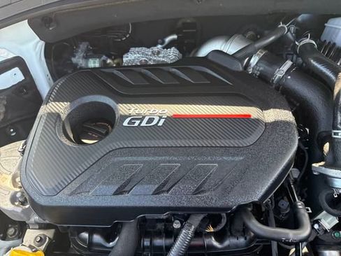 Used 2020 Hyundai Santa Fe SEL image 29