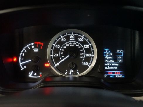 Used 2022 Toyota Corolla LE image 15