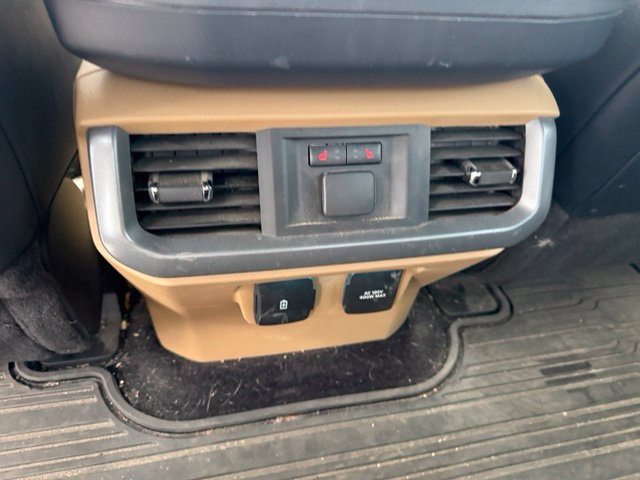 Used 2022 Ford F150 Lariat w/ Equipment Group 502A High AWD/4WD image 15