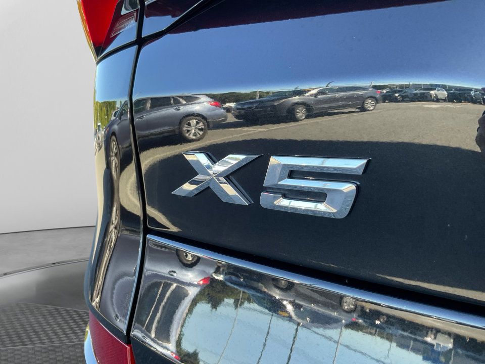 Used 2024 BMW X5 xDrive40i w/ M Sport Package AWD/4WD image 14