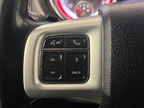Used 2019 Dodge Grand Caravan GT image 27