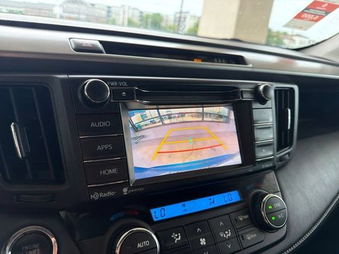 Used 2018 Toyota RAV4 XLE w/ Plus Extra Value Package AWD/4WD image 29