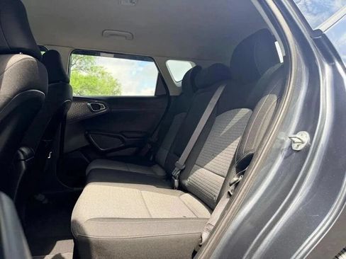Used 2020 Kia Soul EX FWD image 19