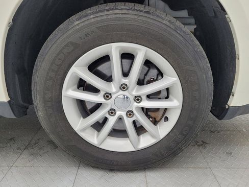 Used 2017 Dodge Journey SXT w/ Comfort/Convenience Group image 31