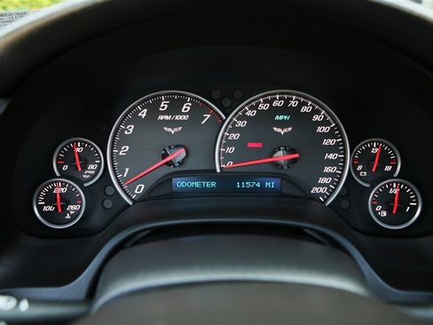 Used 2011 Chevrolet Corvette Grand Sport RWD image 30