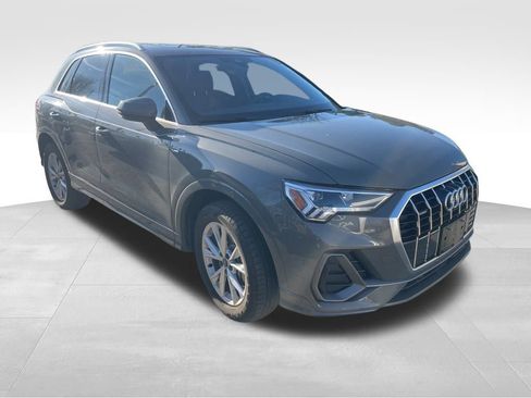Used 2025 Audi Q3 2.0T Premium image 7