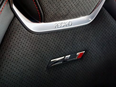 Used 2018 Chevrolet Camaro ZL1 image 73