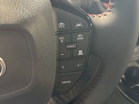 Used 2025 Toyota Prius XSE image 38