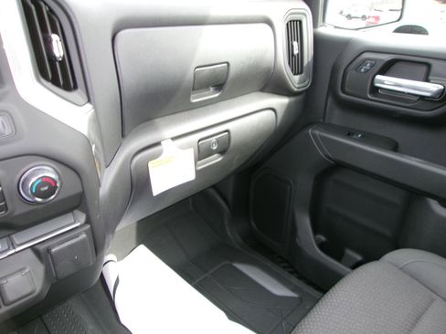 Used 2025 Chevrolet Silverado 1500 W/T w/ WT Safety Package image 18