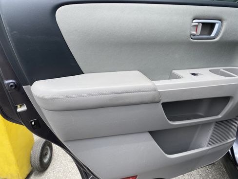 Used 2015 Honda Pilot LX image 15