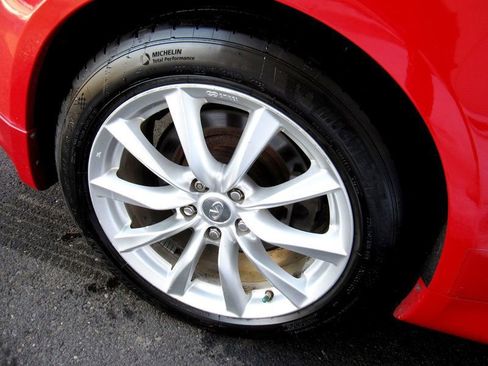 Used 2011 INFINITI G37 x Coupe w/ Premium Pkg image 32