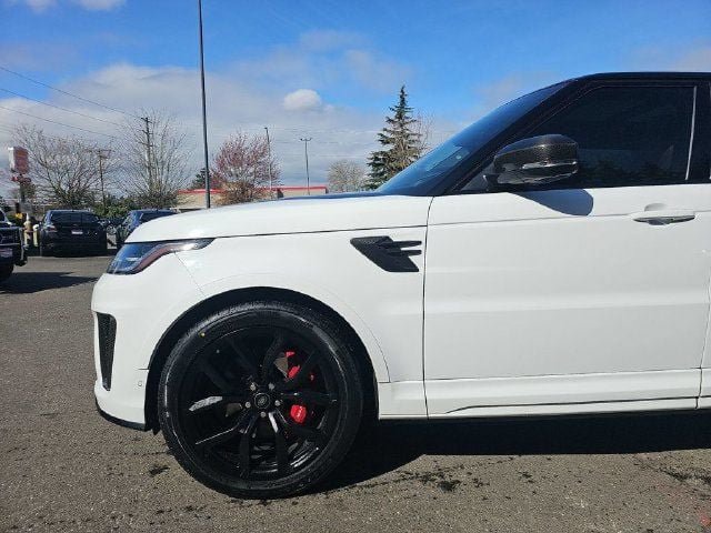 Used 2022 Land Rover Range Rover Sport SVR Carbon Edition AWD/4WD image 29