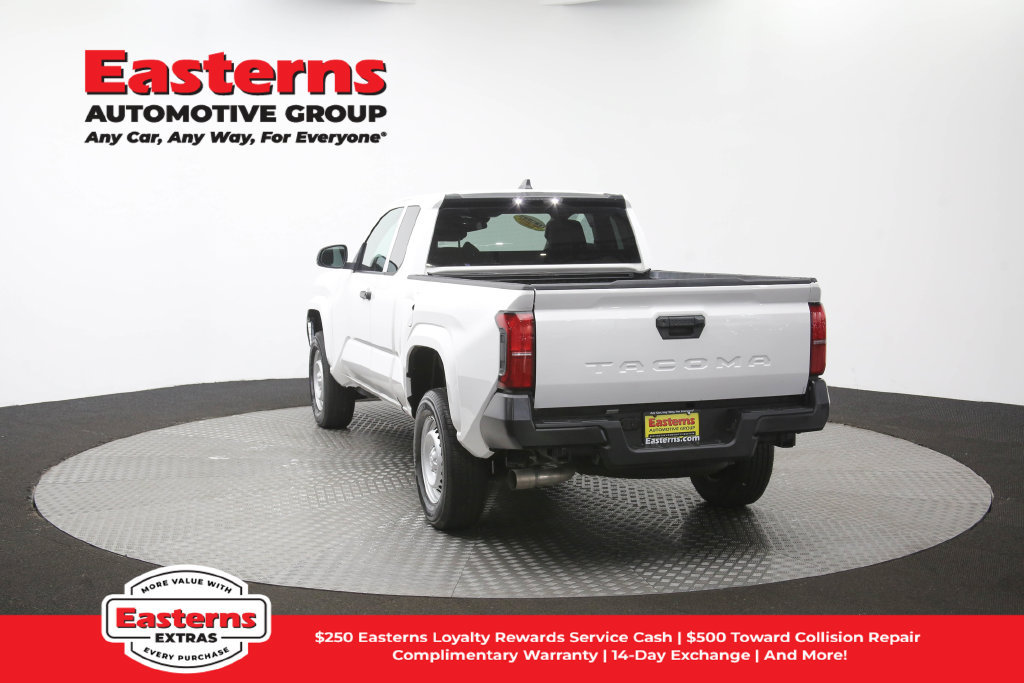 Used 2024 Toyota Tacoma SR RWD image 33