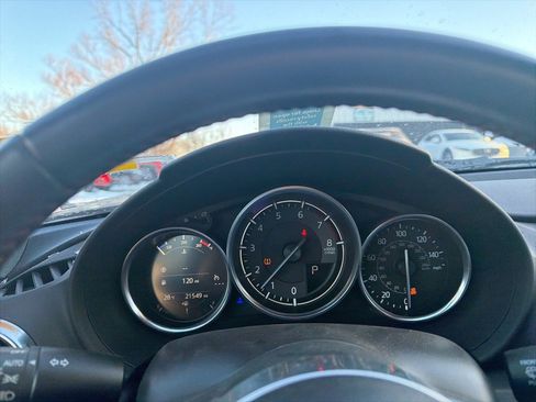 Used 2018 MAZDA MX-5 Miata RF Grand Touring image 5