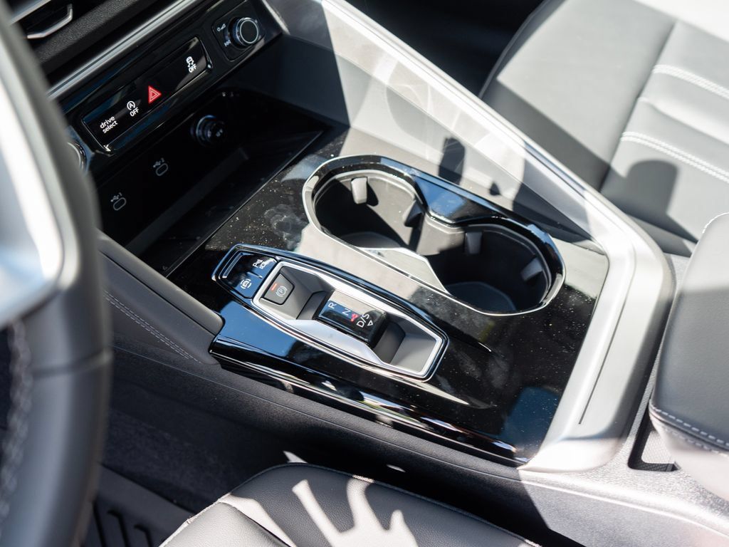 New 2026 Audi Q5 Premium Plus AWD/4WD image 12