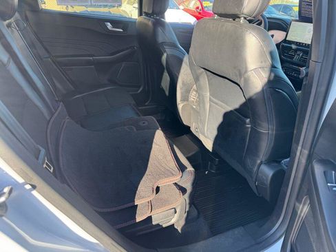 Used 2023 Ford Escape ST-Line w/ Tech Pack #1 AWD/4WD image 19