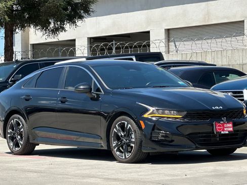 Used 2022 Kia K5 GT-Line FWD image 10