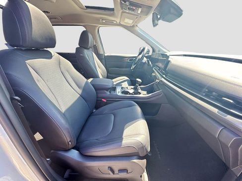 Certified 2026 Kia Carnival SX Prestige FWD image 34