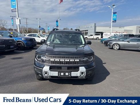 Used 2025 Ford Bronco Sport Badlands AWD/4WD image 2