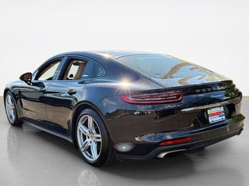 Used 2017 Porsche Panamera 4 AWD/4WD image 4