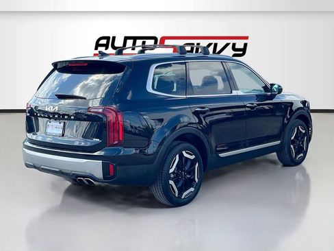 Used 2025 Kia Telluride S AWD/4WD image 7