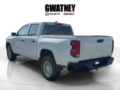 Used 2023 Chevrolet Colorado W/T RWD image 8
