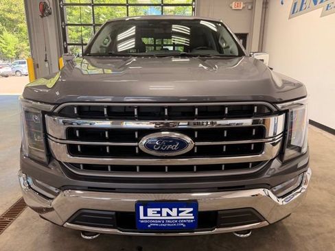 Used 2021 Ford F150 Lariat w/ Equipment Group 502A High AWD/4WD image 3