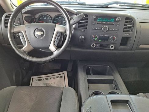 Used 2008 Chevrolet Silverado 1500 LT w/ Towing Package AWD/4WD image 23