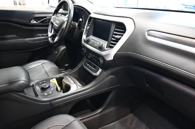 Used 2020 GMC Acadia SLT AWD/4WD image 14