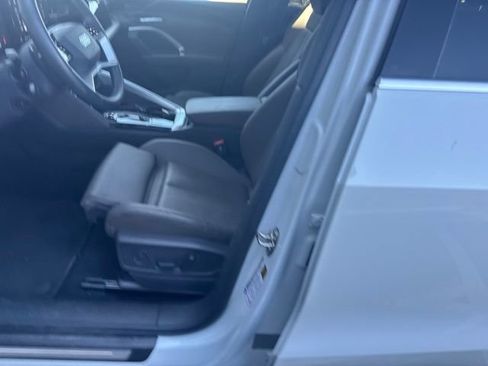 Used 2025 Audi Q5 Premium Plus w/ Premium Plus AWD/4WD image 10