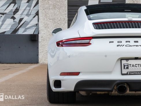 Used 2019 Porsche 911 Carrera GTS image 14