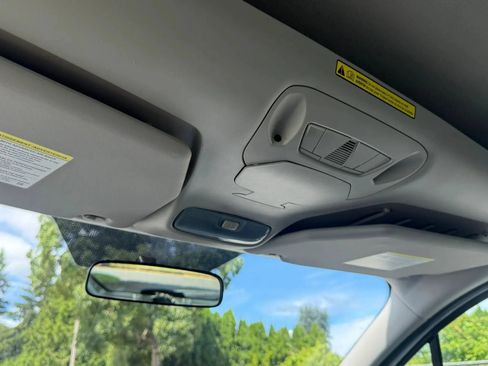 Used 2016 Ford Transit Connect XL FWD image 21