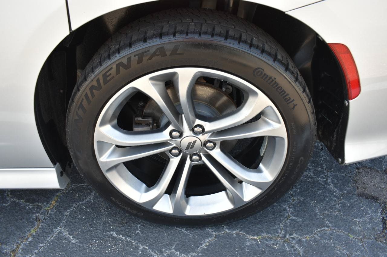 Used 2021 Dodge Charger R/T RWD image 32