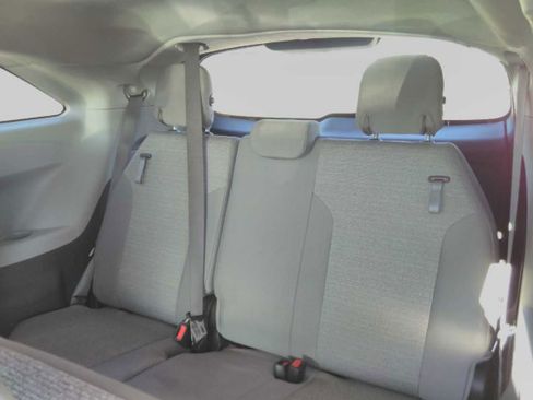 Used 2021 Toyota Sienna LE FWD image 8