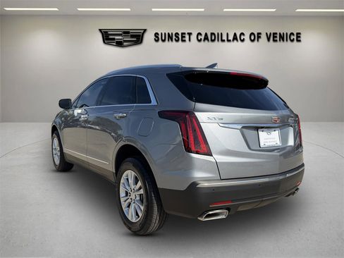 Certified 2025 Cadillac XT5 Luxury image 5
