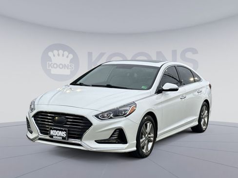 Used 2018 Hyundai Sonata Limited image 1
