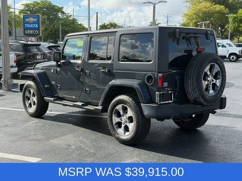 Used 2016 Jeep Wrangler Unlimited Sahara w/ Connectivity Group AWD/4WD image 3
