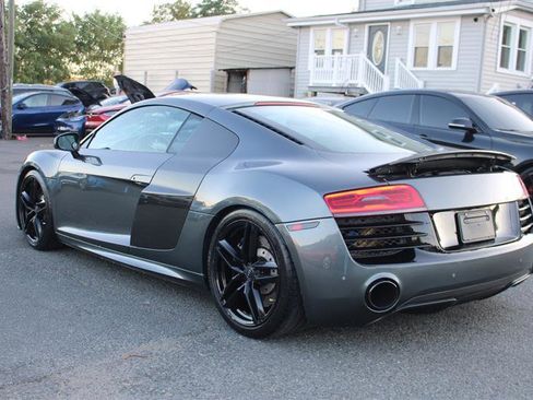 Used 2014 Audi R8 V10 image 6